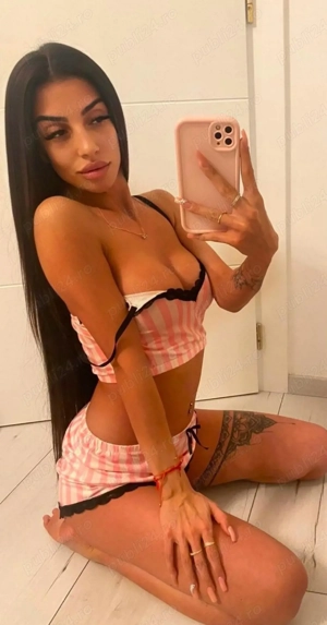 Karmen ! Sunt aici pentru a iti indeplinii toate fanteziile !  - imagine 3