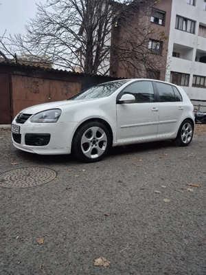 Volkswagen Golf 5 2009 1.6 benzina 115 CP