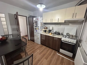 Apartament 3 camere, 67 mp, zona Lipovei - imagine 3