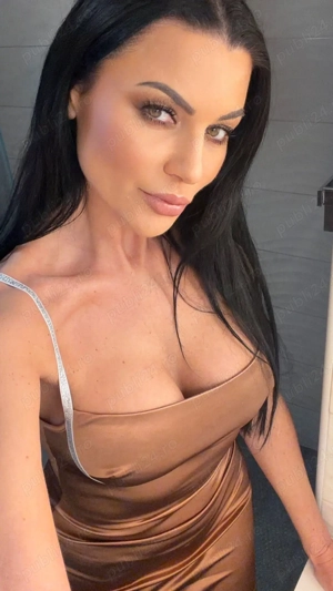 Siliconata,36 de ani Monica - imagine 4