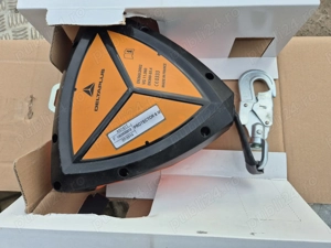 Opritor de cadere autoretractabil - PROTECTOR TETRA AN141