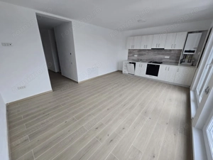 Apartament cu 3 camere PArtialMobilat utilat Mosnita Etaj 1