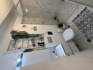 Vand apartament 3 camere ,Floresti . - imagine 5