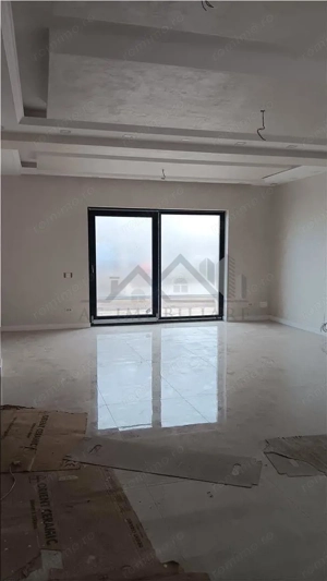 Aroneanu VILA LUX  SU=246 TEREN 750mp  zona  centrala - imagine 11