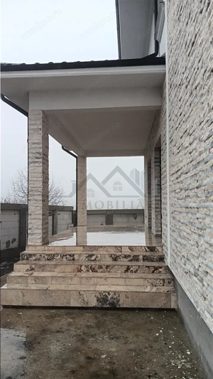 Aroneanu VILA LUX  SU=246 TEREN 750mp  zona  centrala - imagine 7