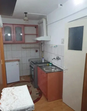 Apartament 2 camere semidecomandat   Micro 19, etaj 3