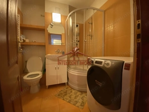 Apartament cu 3 camere pe Strada Constitutiei Judet Sibiu - imagine 4