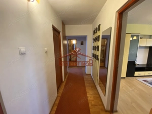 Apartament cu 3 camere pe Strada Constitutiei Judet Sibiu - imagine 11