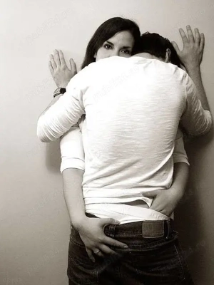 Caut o doamna sau o domnisoara