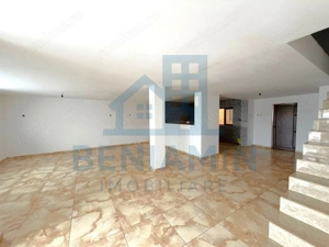 Casa situata in Catargiu Baraganului P+1+M suprafata 170mp-zona buna - imagine 2
