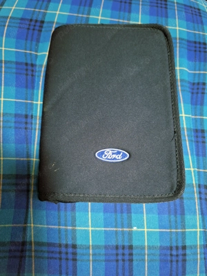 Mapa carte service originala Ford pentru carte, acte, documente de bord