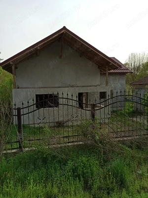 Casa si teren, Varvoru de Sus - imagine 2