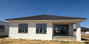 Casa cu trei dormitoare in Sîntandrei 