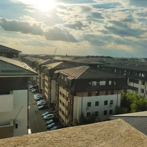 Închiriez apartament cu doua camere 