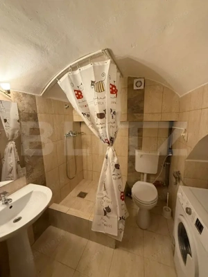 Apartament 2 camere, curte, ultracentral, 42MP - imagine 3