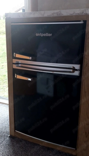 Rulota de vânzare, aerodinamica și ușor de tractat-înmatriculată în Romania - imagine 7