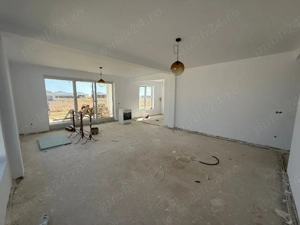 Casa cu trei dormitoare în Sîntandrei  - imagine 5