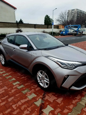 toyota C-hr ,motor 1.8 hibrid, fab 2022 ,pret 19.850 Euro - imagine 4