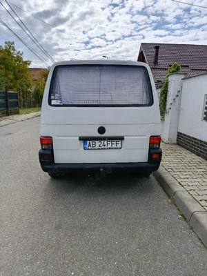 vând VW Transporter 2,5 TDI 102 CP - imagine 4