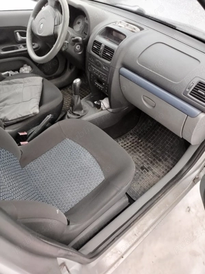Vand Renault simbol 1,5 dizel - imagine 5