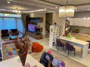 Casa Moderna 220 Mp/ Teren 720 De Vanzare, Zona Unirii