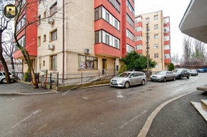 Vanzare spatiu profesional versatil in Galati, Siderurgistilor Vest, parter, sup.43 mp