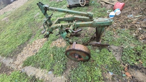 Vând tractor UTB 550