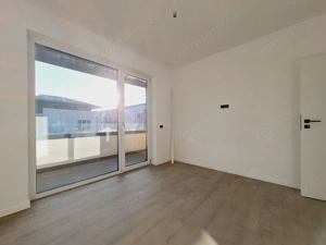 3 camere.Pe doua niveluri.Luminos.Spatios - imagine 6