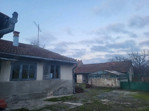 Casa de vanzare 4 camere - Chizatau - imagine 2