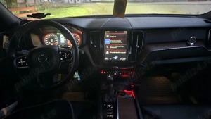 vind volvo xc6o din 2018cu motor 2l de 190cai cutie automată sau schimb 18 500  - imagine 2