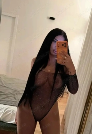 bună sunt Bianca sunt nouă in oras am 22 ani  - imagine 2