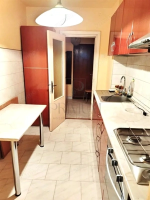 TORONTALULUI - ETAJ 1 - LIFT - 3 CAMERE - DECOMANDAT - DEBARA - CLIMA - BOXA CF