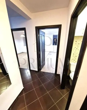 SPITALUL JUDETEAN - LIFT - BLOC IZOLAT - 3 CAMERE - DECOMANDAT - CENTRALA PROPRIE - CLIMA
