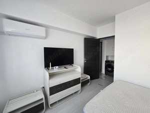 Radu Negru etaj 3 Balcon 7m RENOVAT-Mobilat