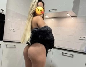 Party blonda siliconata  - imagine 4