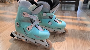 Vand role si patine pentru copii