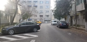 PROPRIETAR Vand apartament in ZONA TARG SEVERIN decomandat 2 camere-E2 - imagine 10