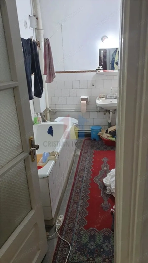 zona Grivitei-Pta Mare Vila P+1, 6 camere, 2 bai teren 242mp deschidere 10 m la strada - imagine 18