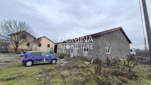 Vânzare Hală industrială cu teren 4.193 mp, situată în Bârsești