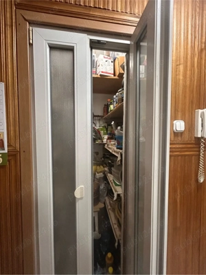 Apartament extra central de vanzare 