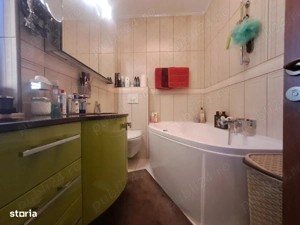 Vila individuala P+1+M cu curte spatioasa si piscina, zona foarte buna  - imagine 9