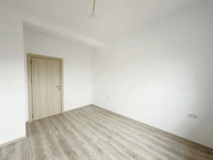Duplex 5 camere, 116mp utili, 384 teren in Mosnita Veche - imagine 12