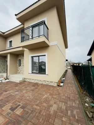 Duplex 5 camere, 116mp utili, 384 teren in Mosnita Veche