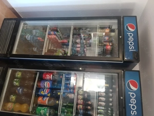 Vitrina bauturi - imagine 3