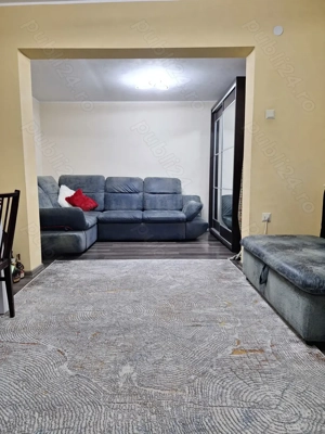 Casa de vânzare în spate la bloc privilege