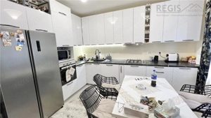 Casa individuala cu 5 camere, 270 mp, Tractorul - zona Coresi - imagine 9