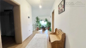 Casa individuala cu 5 camere, 270 mp, Tractorul - zona Coresi - imagine 18