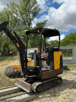 Vând miniexcavator Volvo  - imagine 2