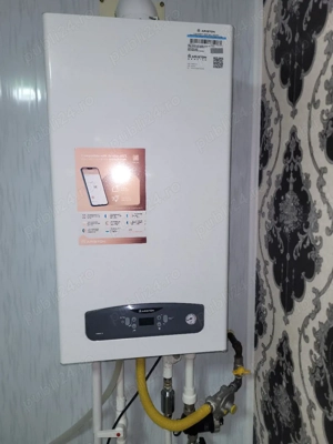 vand centrala pe gaz ariston caress s de 24 kw an 2025 junctionare 2 luni pret 2000 ron  - imagine 2