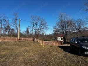 Teren intravilan la munte - imagine 3